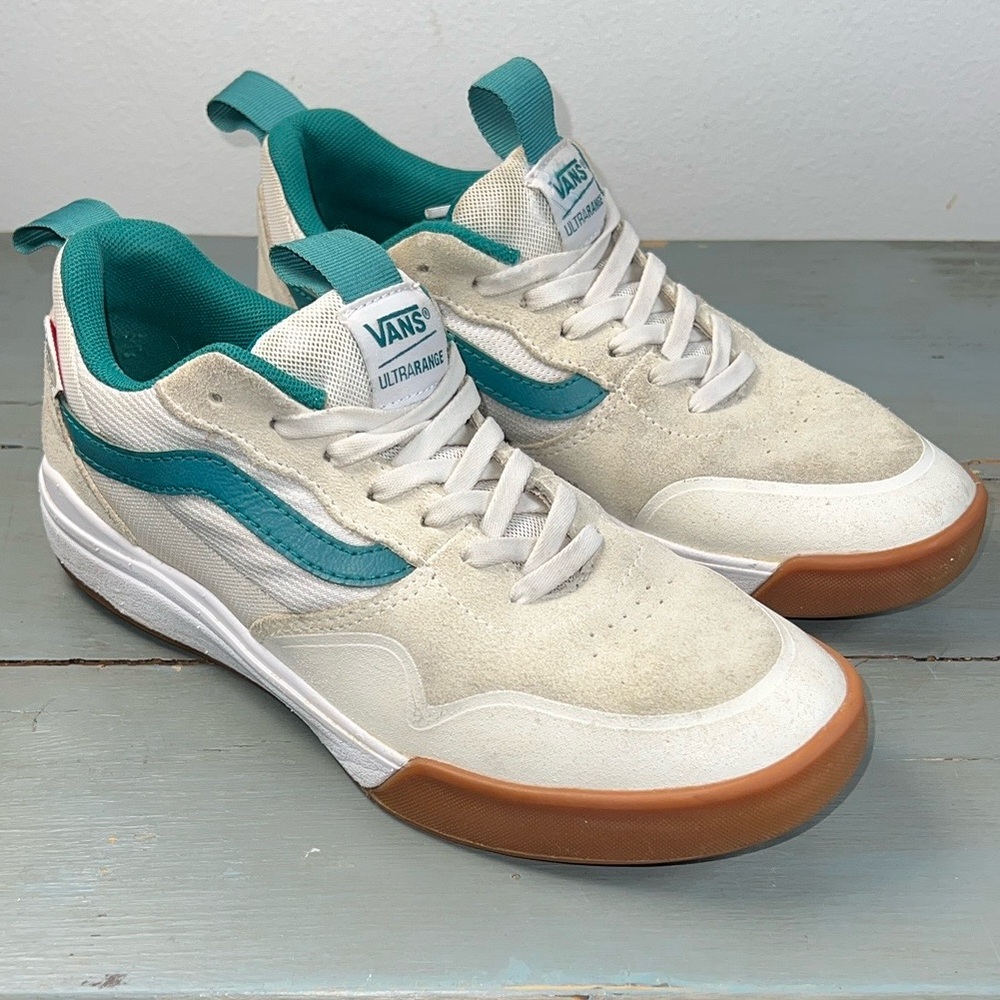 Vans Ultrarange Sneakers in White, Teal & Gum